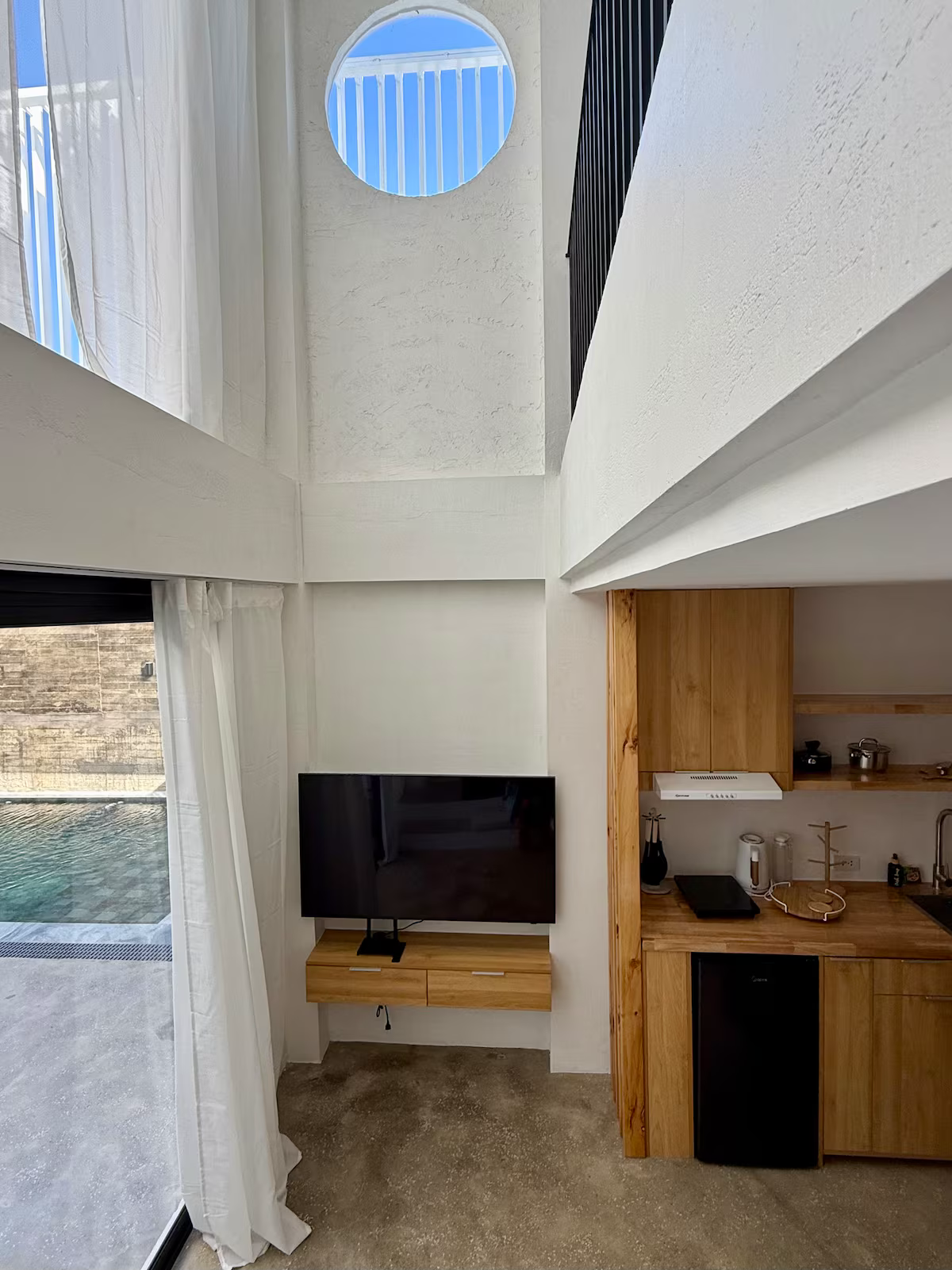 Couple Loft 2 — living area
