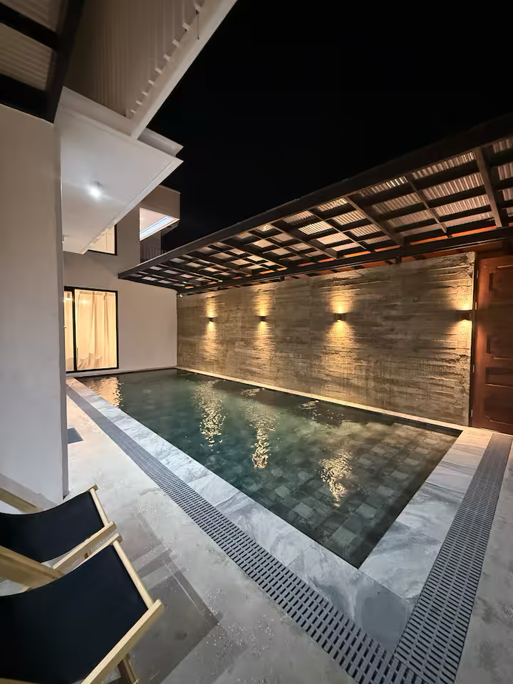 Couple Loft 2 — shared swimming pool