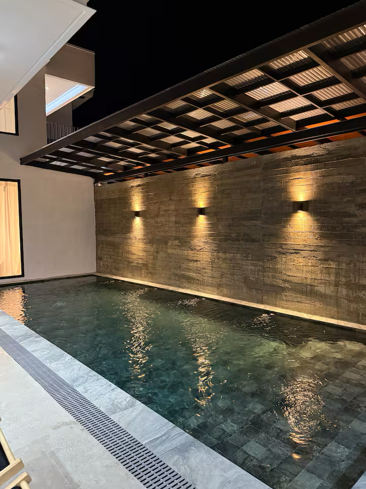 Family Loft — shared swimming pool