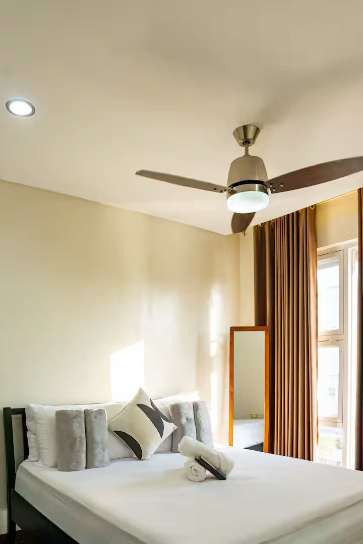 Ylli Waves Villa — couple room