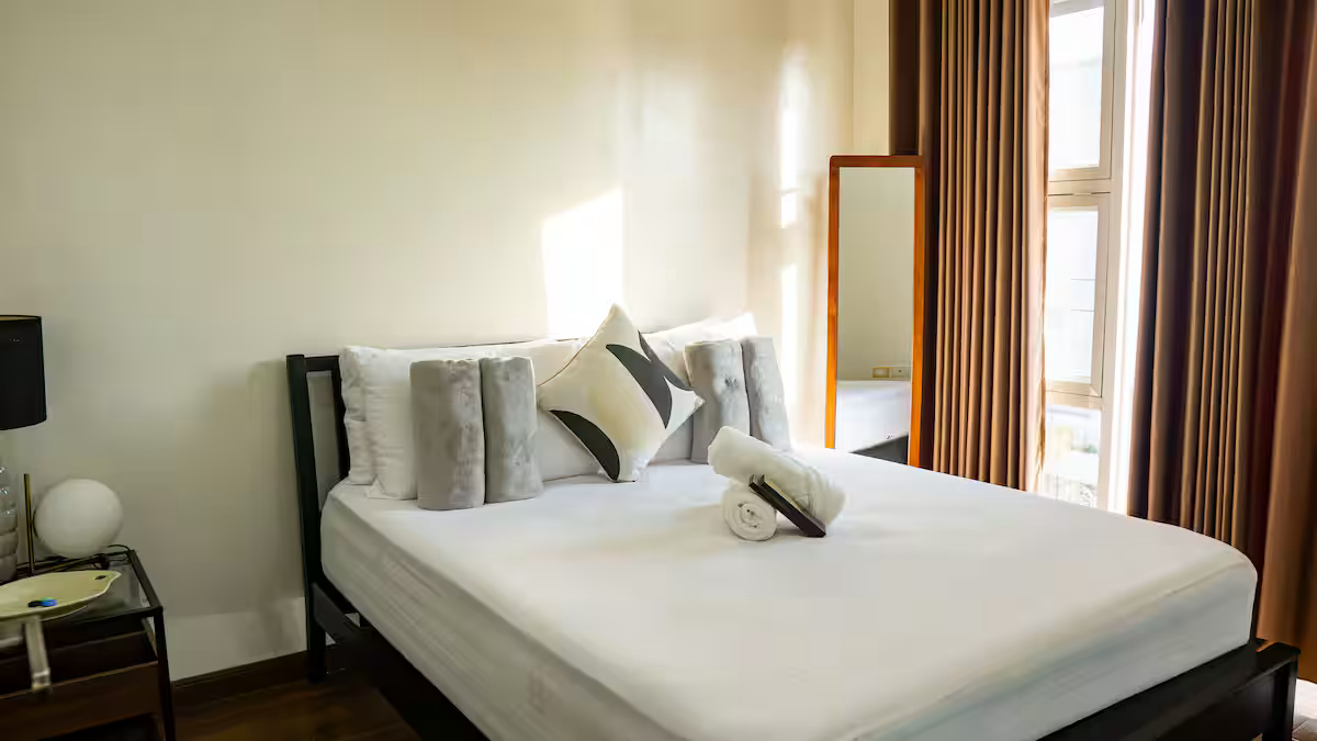 Ylli Waves Villa — couple room
