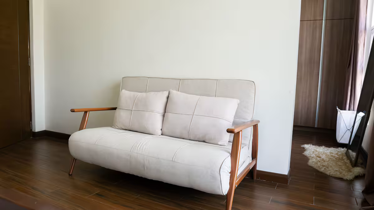Ylli Waves Villa — family room