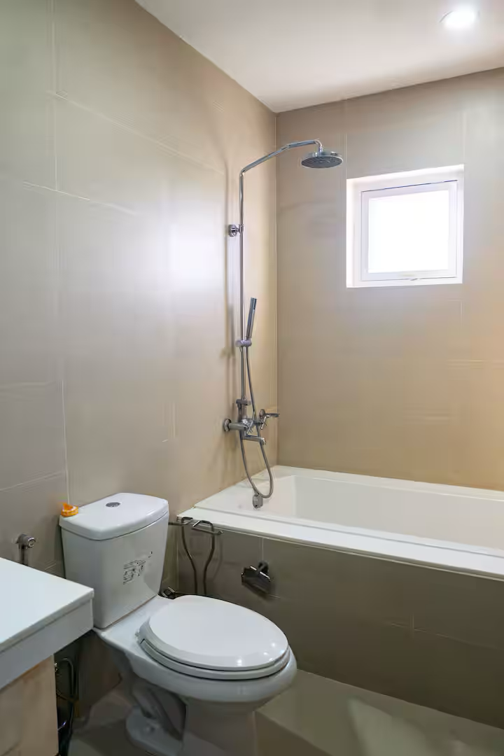 Ylli Waves Villa — bathroom