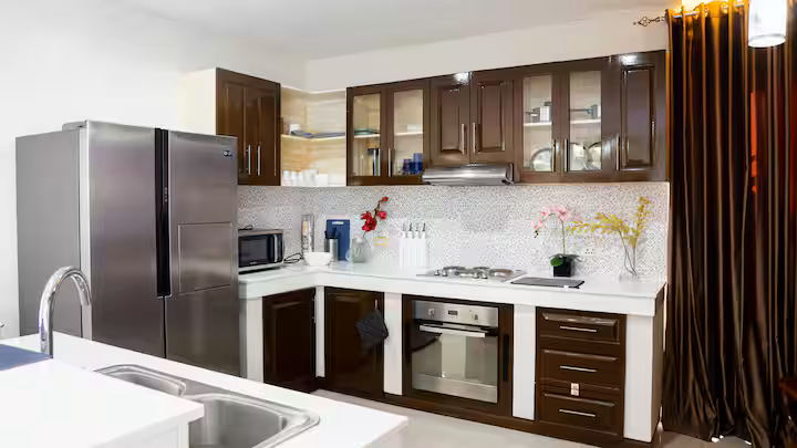 Ylli Waves Villa — kitchen