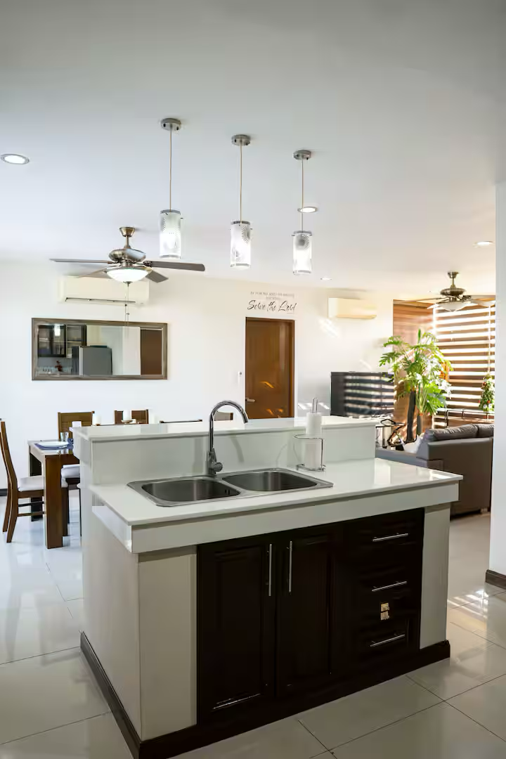 Ylli Waves Villa — kitchen