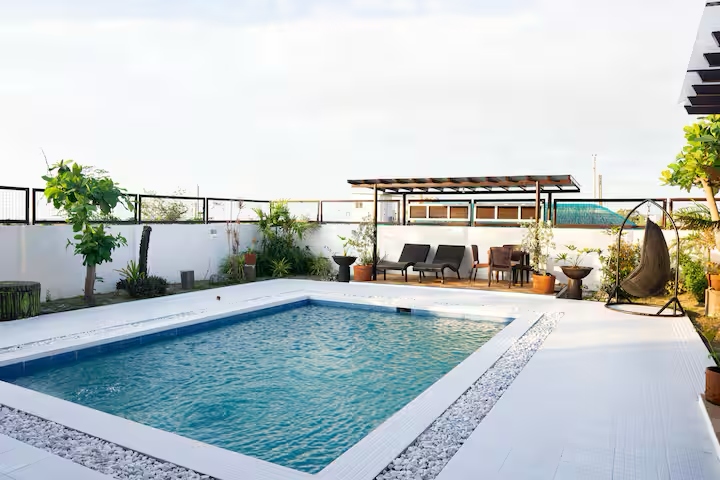 Ylli Waves Villa — private swimming pool