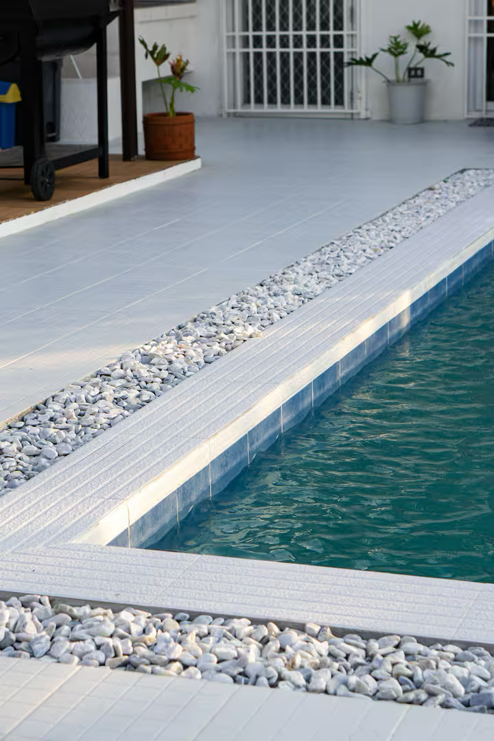 Ylli Waves Villa — private swimming pool